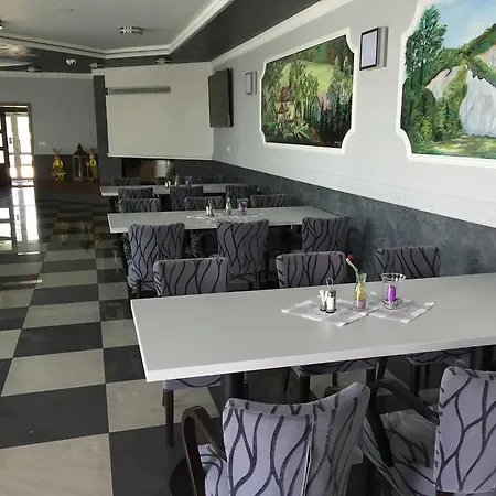 Prázdninový areál Wellness Inovec 3*