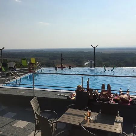 Prázdninový areál Wellness Inovec 3*